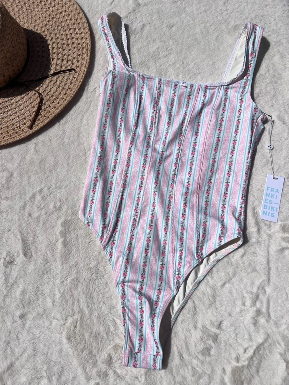 Frankie’s Bikinis Etta Floral One Piece Swimsuit Size Large